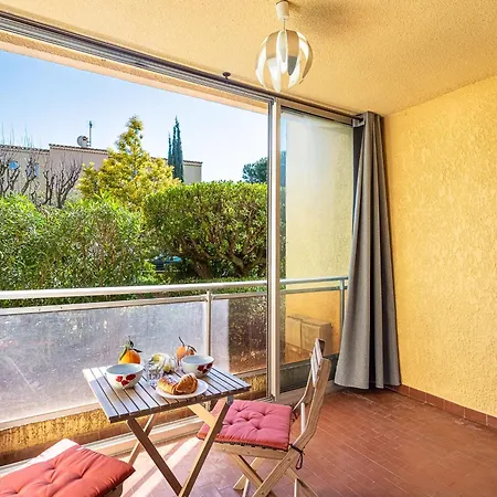 Les Boutons D'or By Interhome * Sanary-sur-Mer