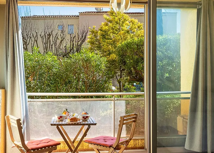 Appartement Les Boutons D'or By Interhome